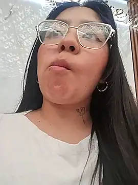 Amber_Herrera – Naživo XXX chat