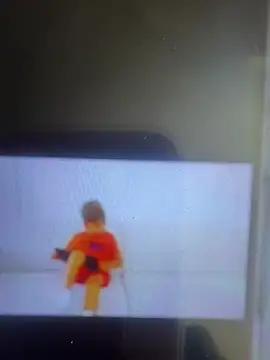 Sweet_Innocence_ élő XXX-chatje