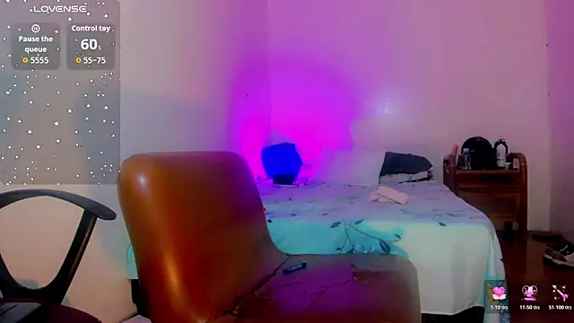 Živý XXX chat bayolet_