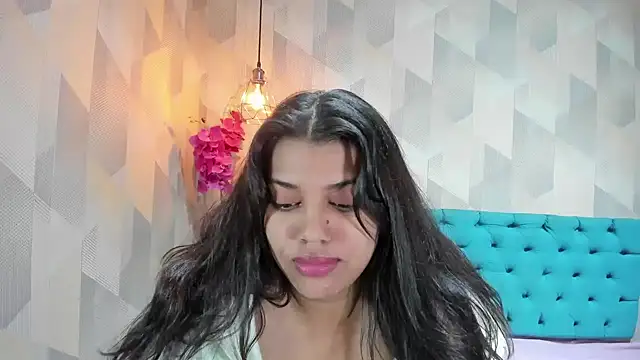 Chat XXX en directo de LindaBreeS