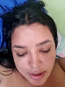 Albanis1's Live XXX Chat