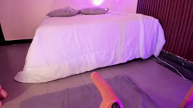 ArianaBaker Live XXX-chat