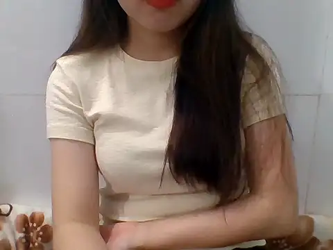 kiraa-007's Live XXX Chat