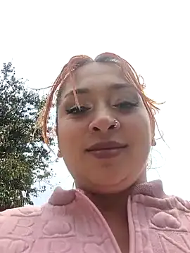 Mariana-94's Live XXX Chat
