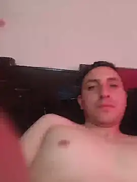 MacroP24n Live XXX chat