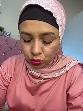 Czat XXX na żywo – alia_asad