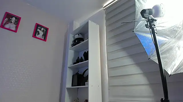 missallydoll: απευθείας συνομιλία ΧΧΧ