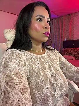 Vicky_Saidi XXX чат на живо