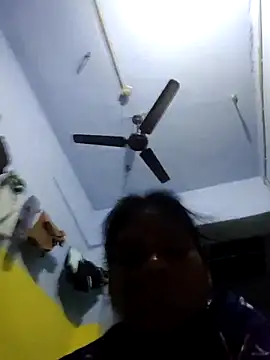 Živý XXX chat Priyasexcpl