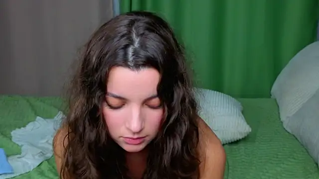 Chat XXX en directo de Kit_Katie1