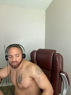 Chat +18 de Fathero1time ao vivo