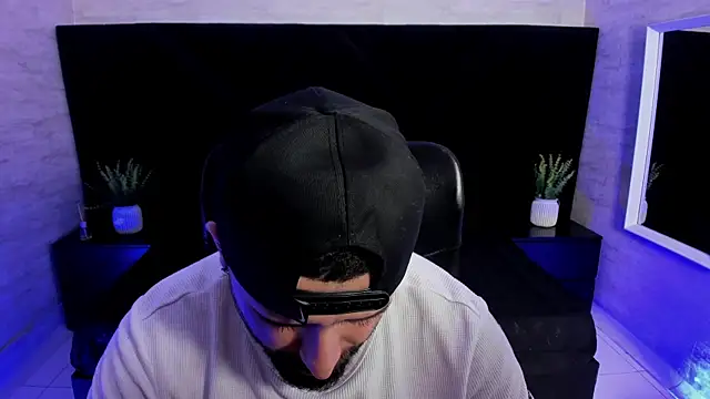 Živý XXX chat jhon_bear03