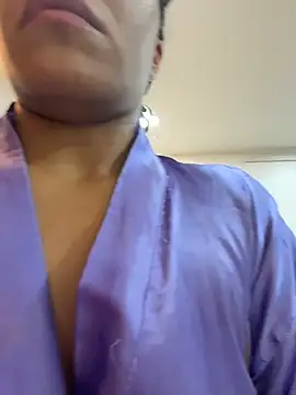 XXX chat uživo modela Hannagarces