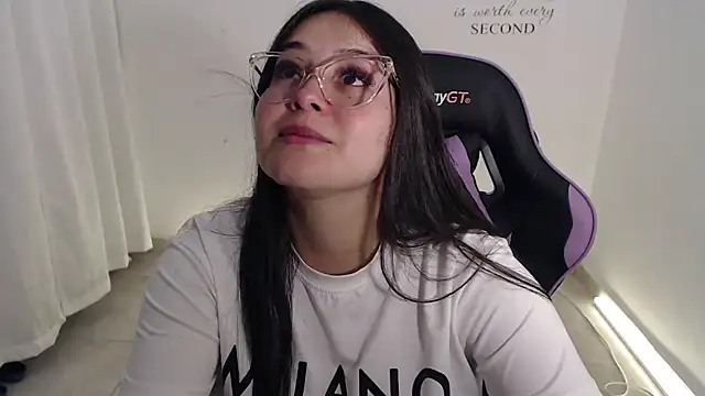 amberbakeen Live XXX chat