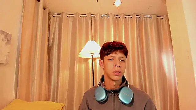 แชท XXX สดของ Ethan_qop