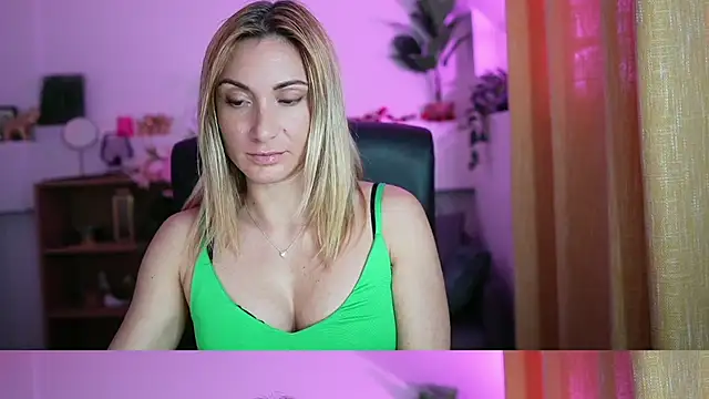 Cum_with_sarah18 Live XXX-Chat