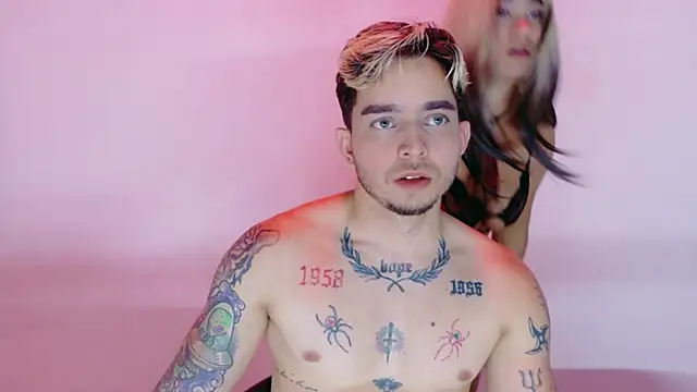 AliceandMax élő XXX-chatje