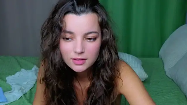 Chat XXX en directo de Kit_Katie1