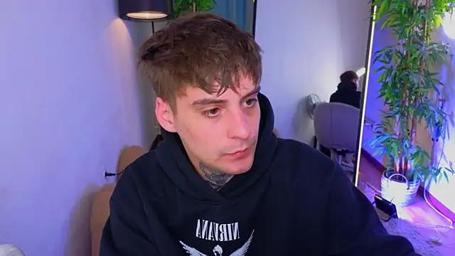 drillfi11 élő XXX-chatje