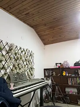 NikkiNix live XXX chat
