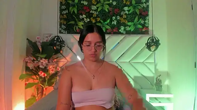 Janett_Moore Live XXX-Chat