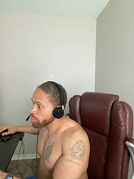 Fathero1time Chat XXX in diretta