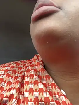 Chat XXX ao vivo de bigmama_deshayyy