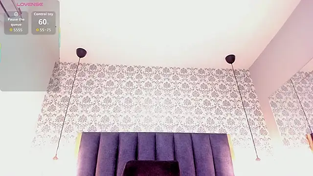 Kendra-Rousee Live XXX-chat