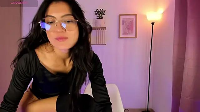 دردشة Lilabril الجنسية المباشرة