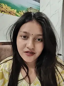 Pavitra_Sharma Adlı Modelin Canlı XXX Sohbeti
