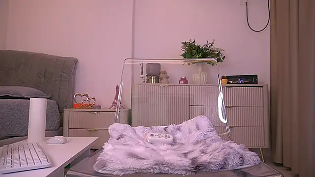 Chat +18 de lildiaa ao vivo