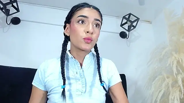 srta_luciana: απευθείας συνομιλία ΧΧΧ