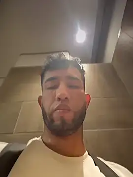 Chat +18 de liam_bronw ao vivo