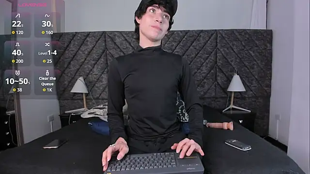 DemonFoxx Live XXX Chat