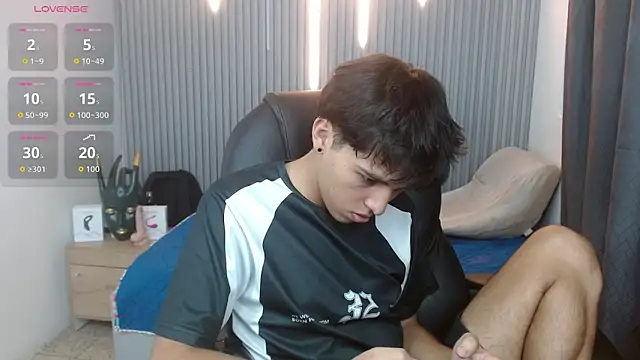 StiwenTwink's Live XXX Chat