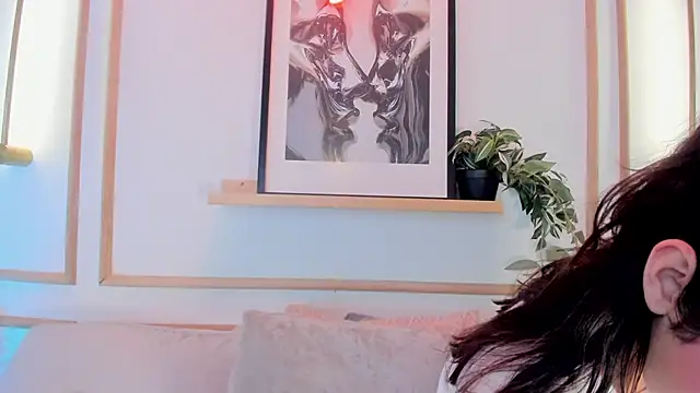Nanami_ Adlı Modelin Canlı XXX Sohbeti