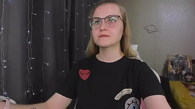 MissBrightShine Live XXX-Chat