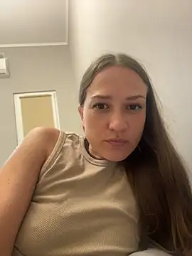 BellaXRoses' Live XXX Chat