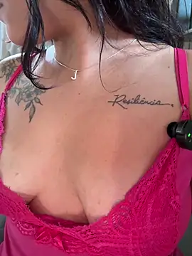 Chat +18 de vivicortez ao vivo