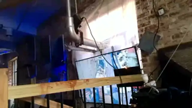 ctguybj live XXX chat