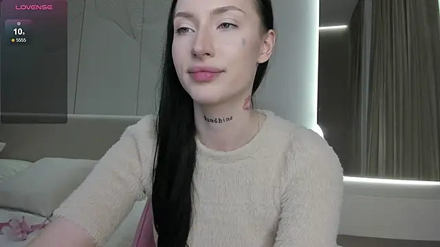 Chat +18 de JenniferQueen11 ao vivo