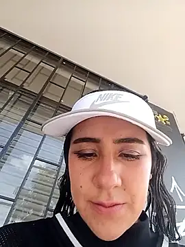 Онлайн чат XXX CAROLINE__07