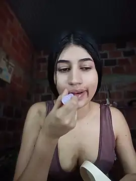 Julix_A XXX чат на живо