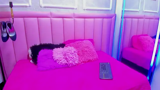 velvet_girll XXX чат на живо