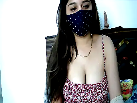 Gloie4u's Live XXX Chat