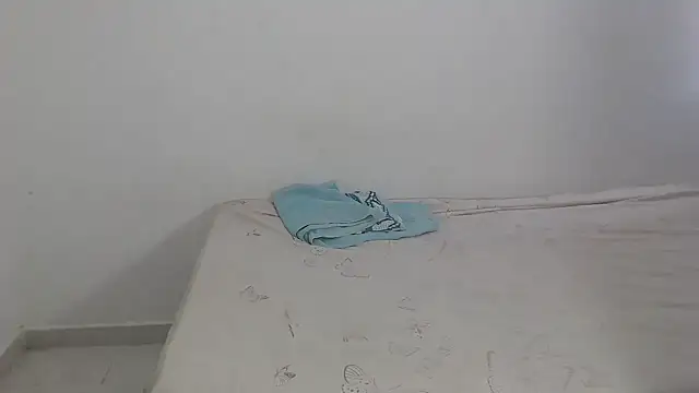 the_skinny_one's Live XXX Chat