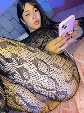 DollCamila's Live XXX Chat