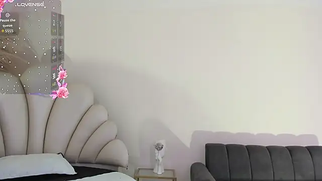 CarolineFyre Live XXX-Chat
