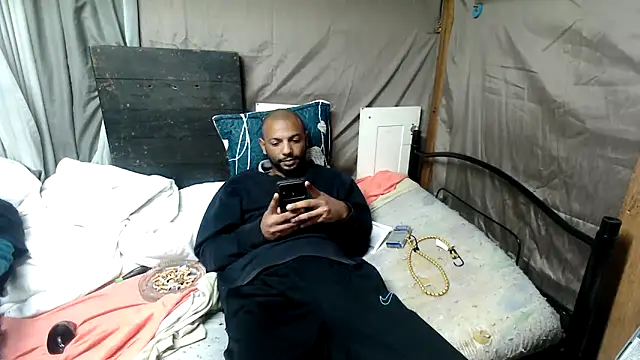 Camodickn Live XXX chat
