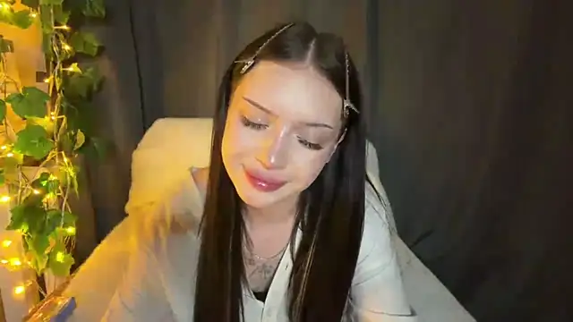 Онлайн чат XXX CutieStarlight